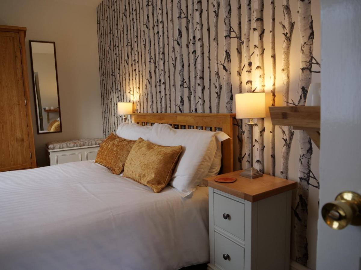 Windrush House Bed and Breakfast Μπρόντγουεϊ Εξωτερικό φωτογραφία