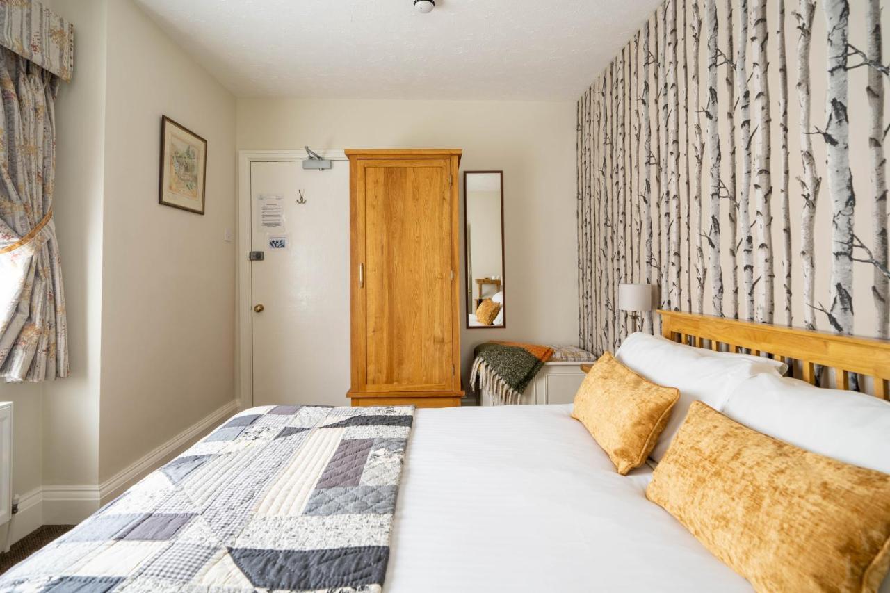 Windrush House Bed and Breakfast Μπρόντγουεϊ Εξωτερικό φωτογραφία