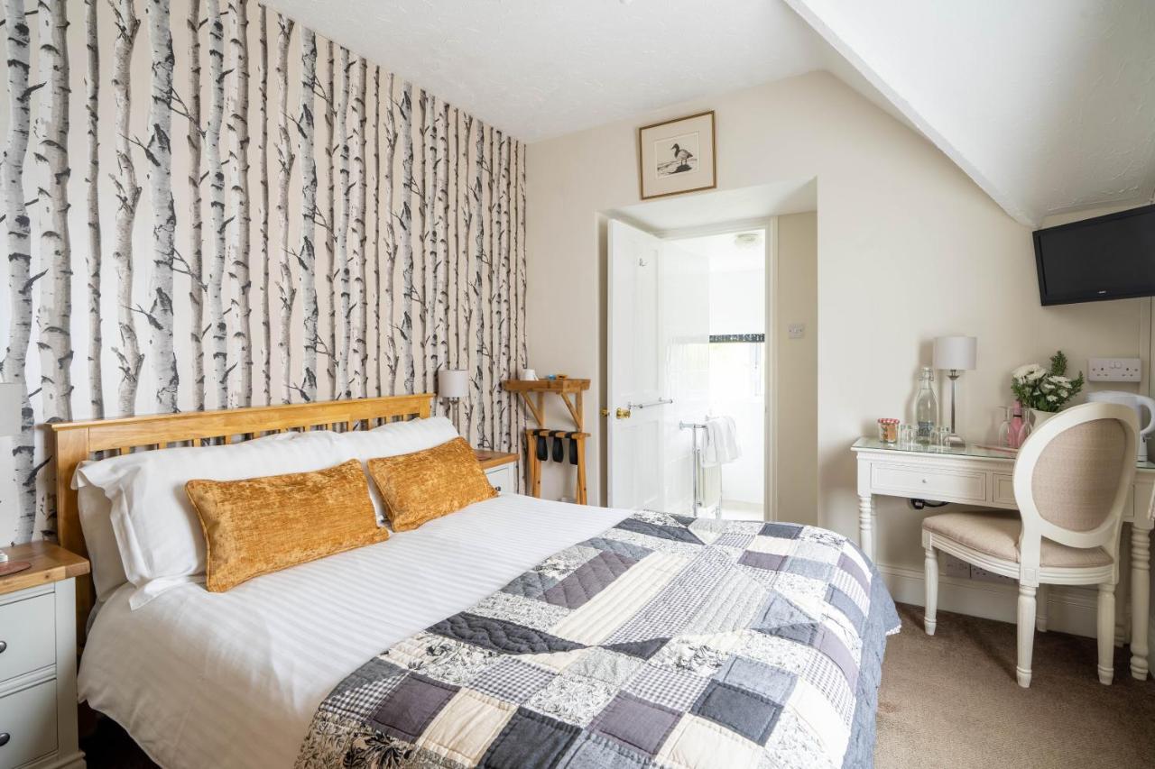 Windrush House Bed and Breakfast Μπρόντγουεϊ Εξωτερικό φωτογραφία