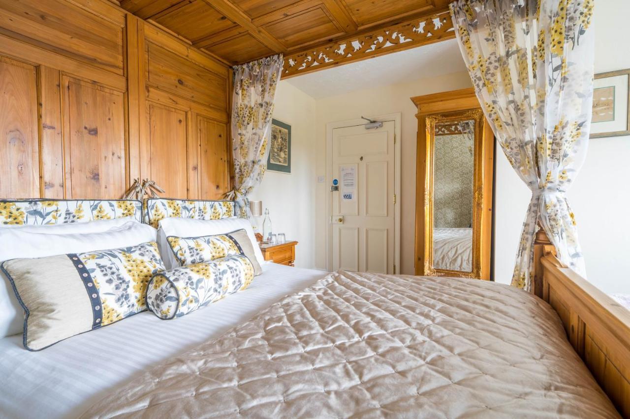 Windrush House Bed and Breakfast Μπρόντγουεϊ Εξωτερικό φωτογραφία
