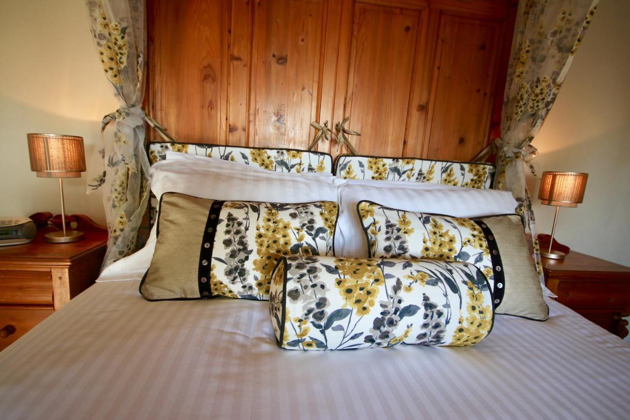 Windrush House Bed and Breakfast Μπρόντγουεϊ Εξωτερικό φωτογραφία